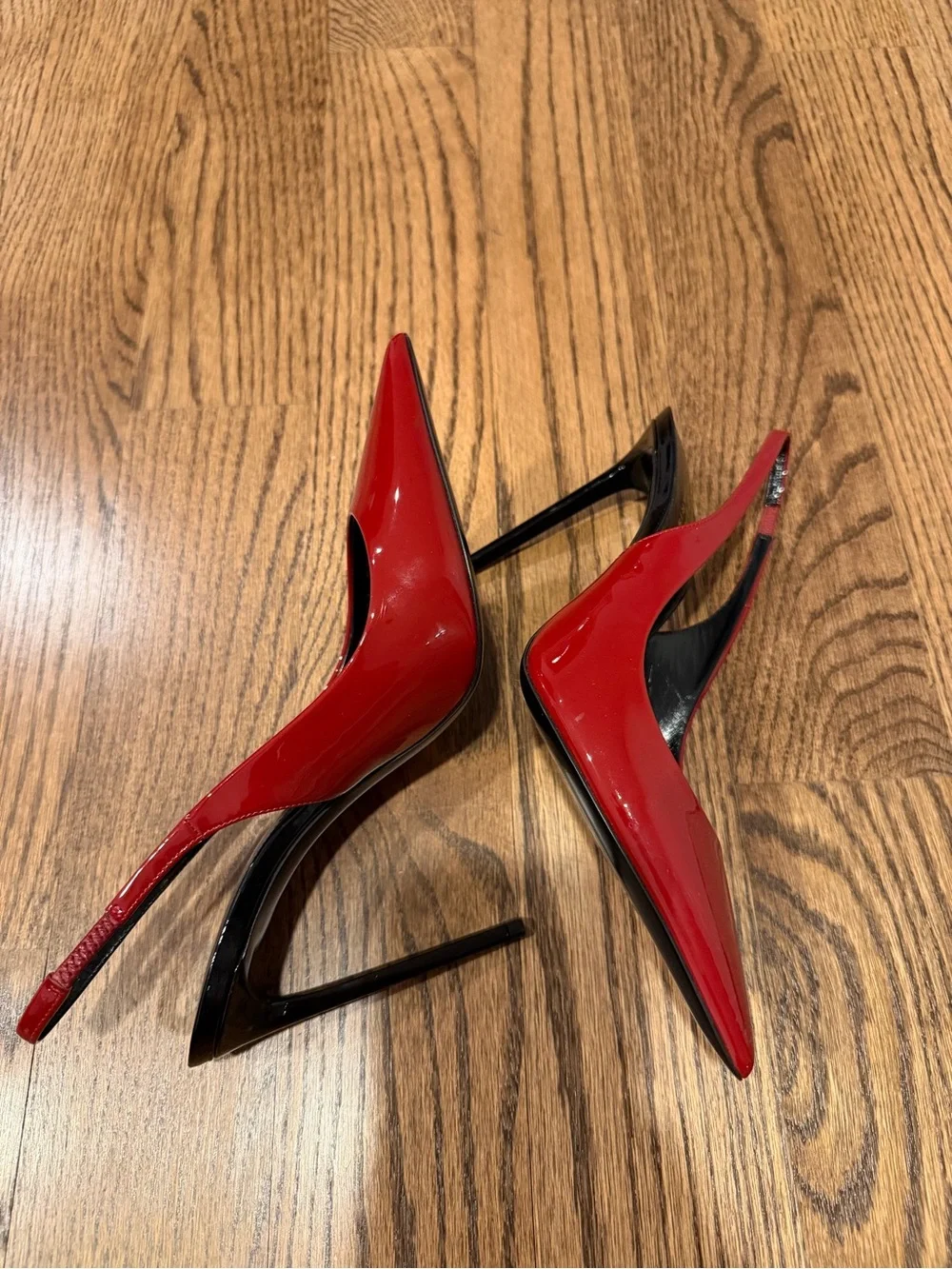 Saint Laurent Red Patent Pointed Slingback Pumps YSL - Picture 3 of 16